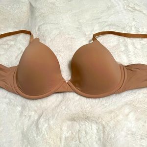 Gap Favorite t-shirt bra.